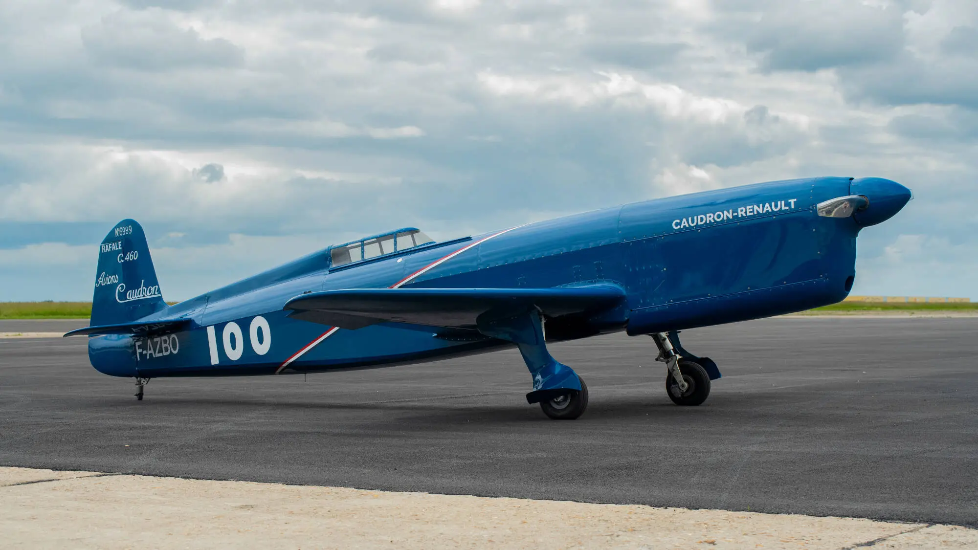 Renault protagonista a Le Temps des Hélices tra aviazione e innovazione
