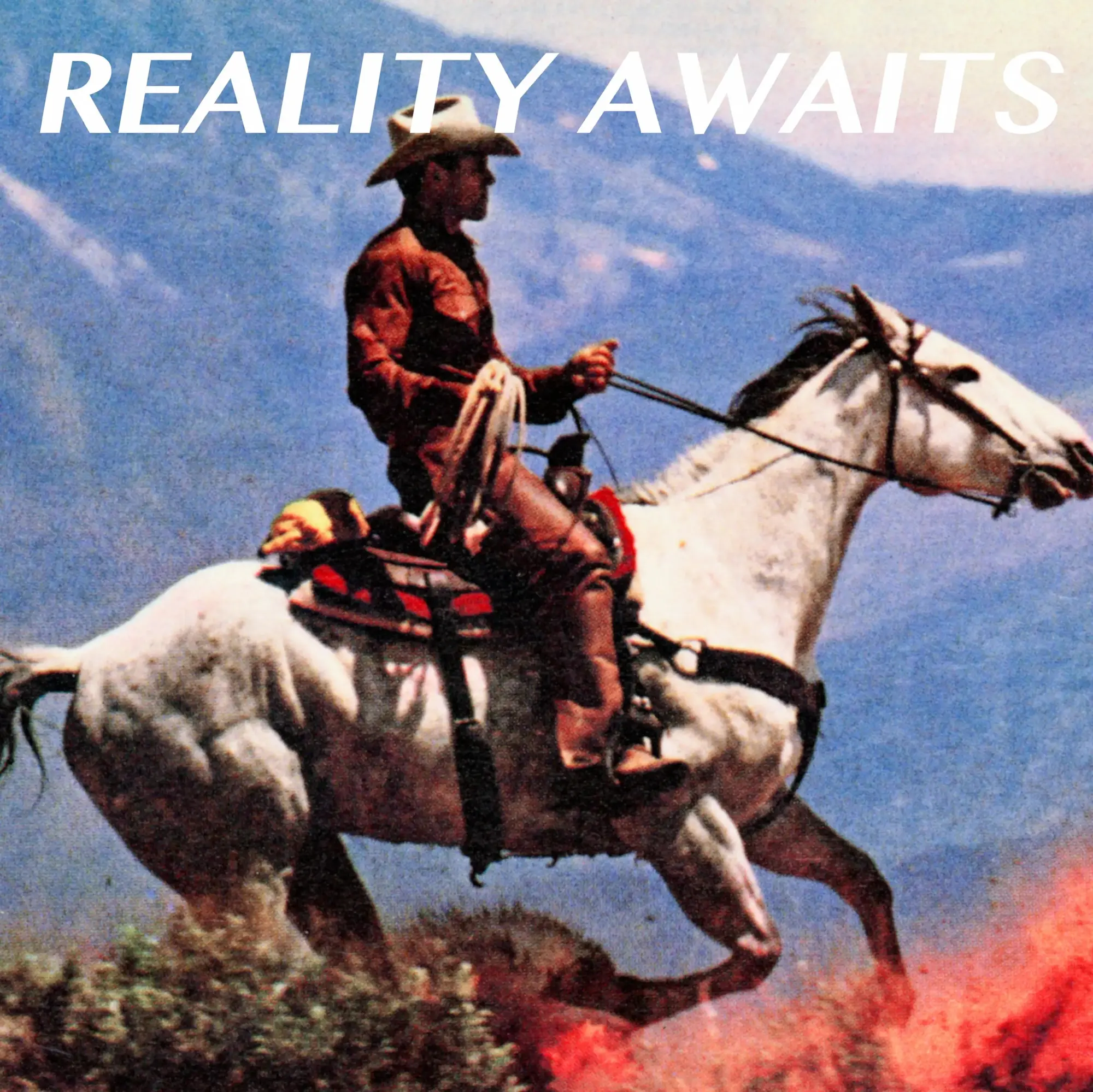 The Strokes sorprendono con il nuovo singolo Falling Out Of Love e annunciano Reality Awaits