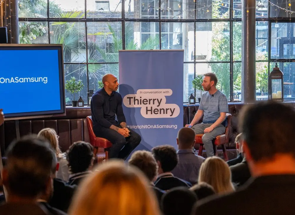 Thierry Henry e Samsung a Londra: il futuro del calcio tra tecnologia e emozione
