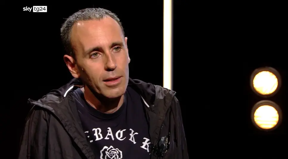Zerocalcare protagonista di Stories su Sky TG24: tra saghe, anime e nuove sfide