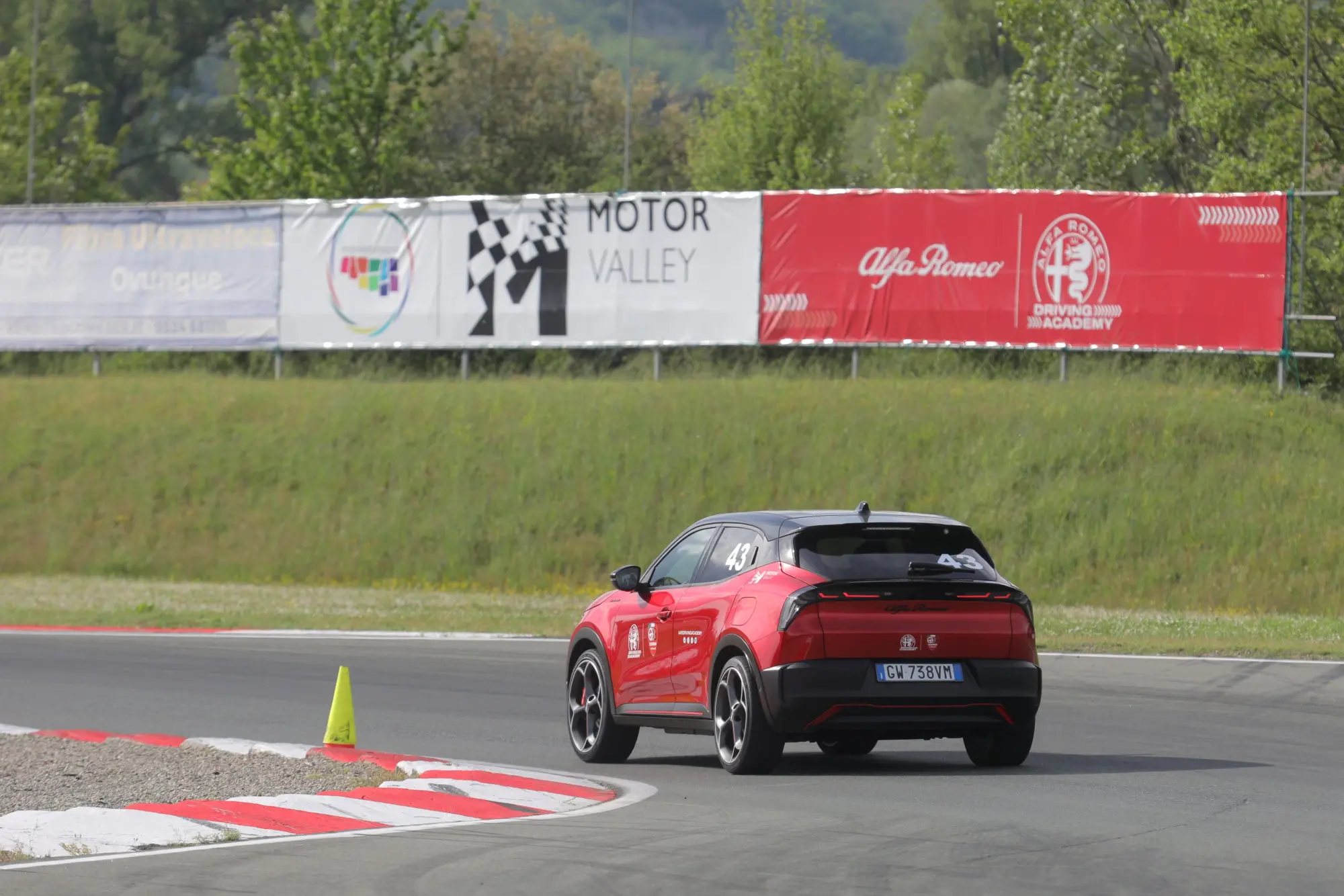 Alfa Romeo Driving Academy: emozione in pista