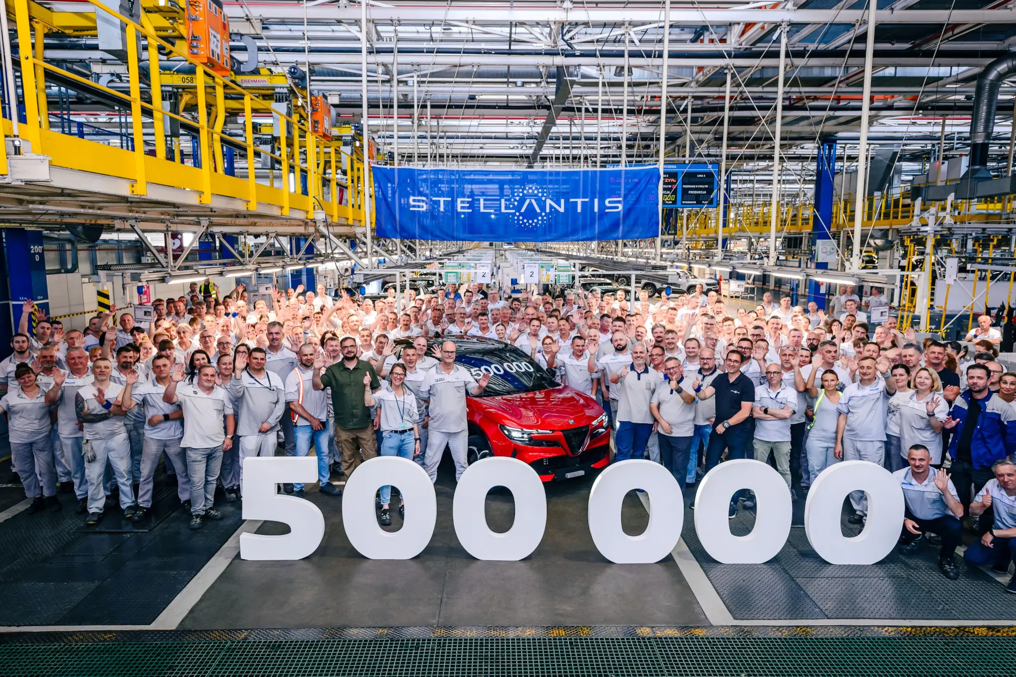 Stellantis festeggia 500.000 B-SUV prodotti a Tychy: protagonista Alfa Romeo Junior