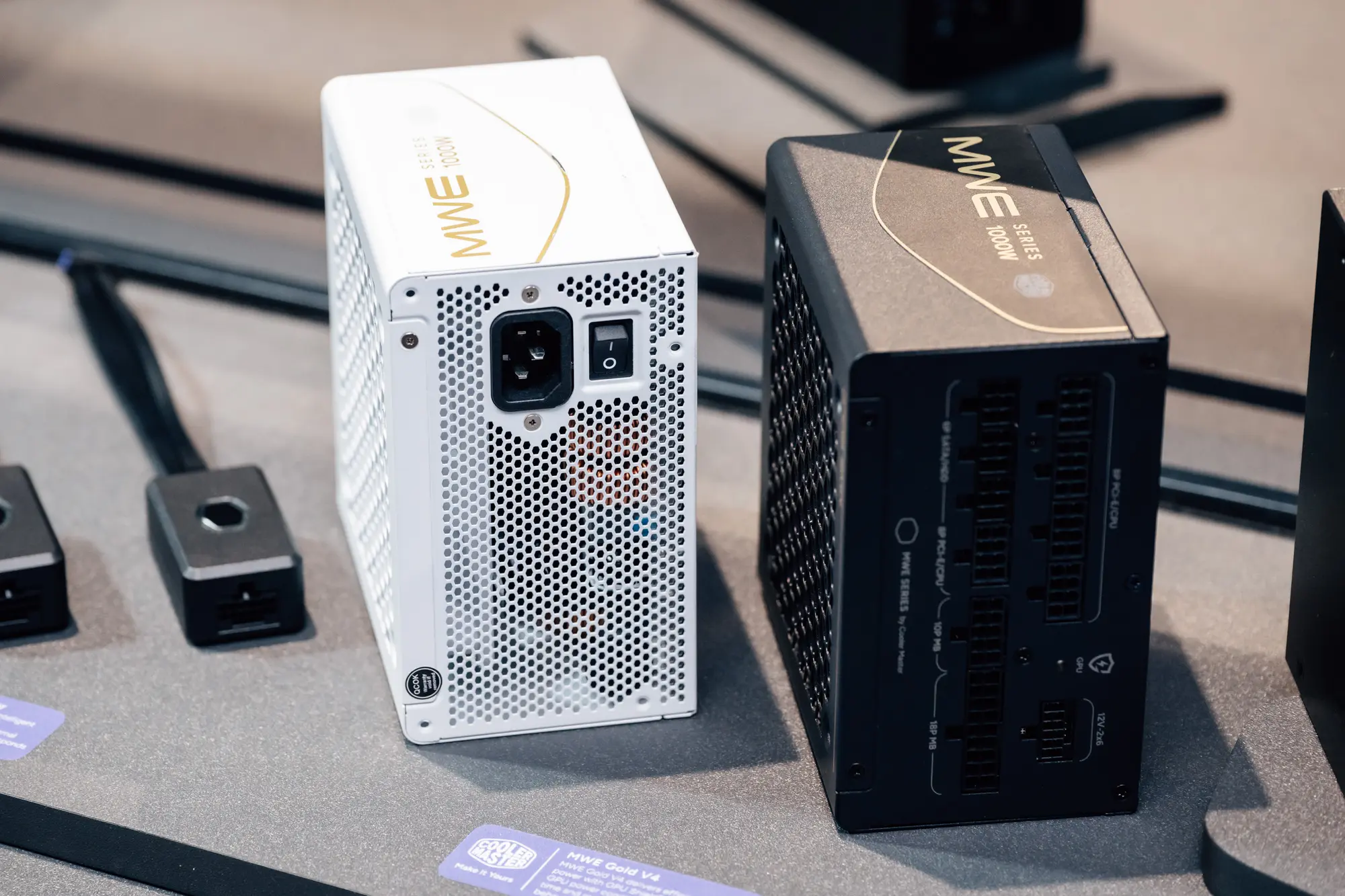 Cooler Master presenta MWE Gold V4: PSU modulare con GPU Shield per PC di nuova generazione