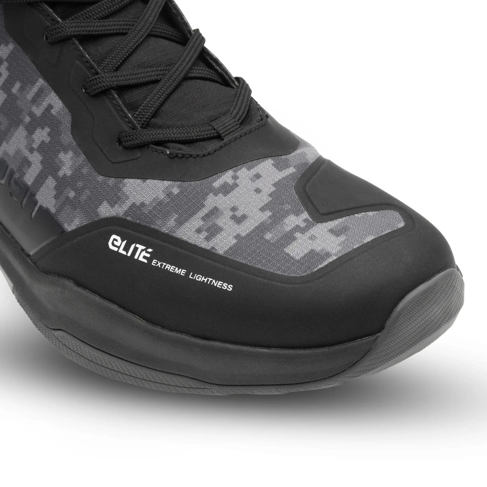 Eleveit Stratos E-Dry: nuovo look Nero/Camo per la scarpa tecnica multifunzione