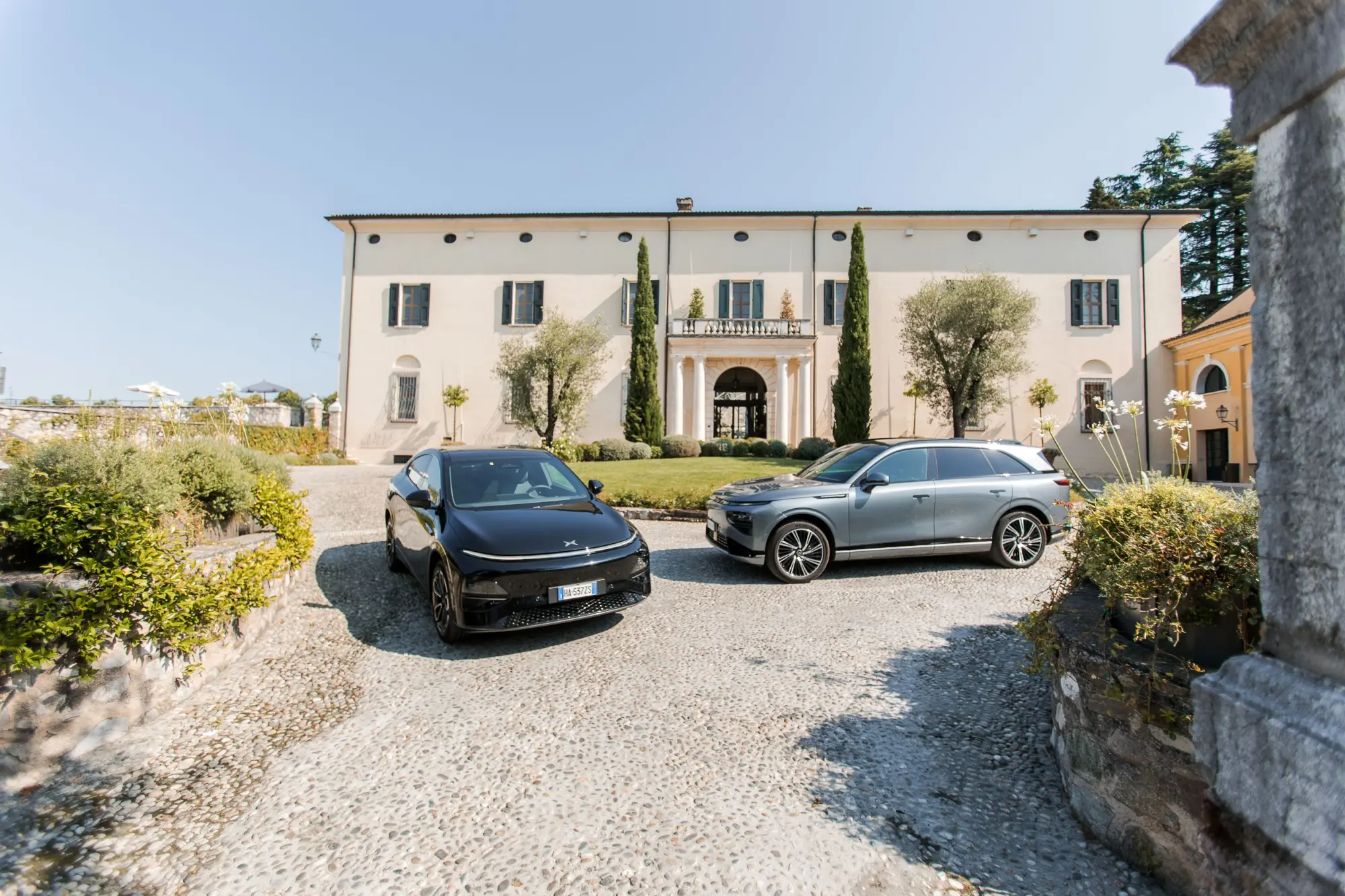 XPENG porta l'innovazione elettrica nei centri benessere QC Terme con G6, G9 e la nuova P7+