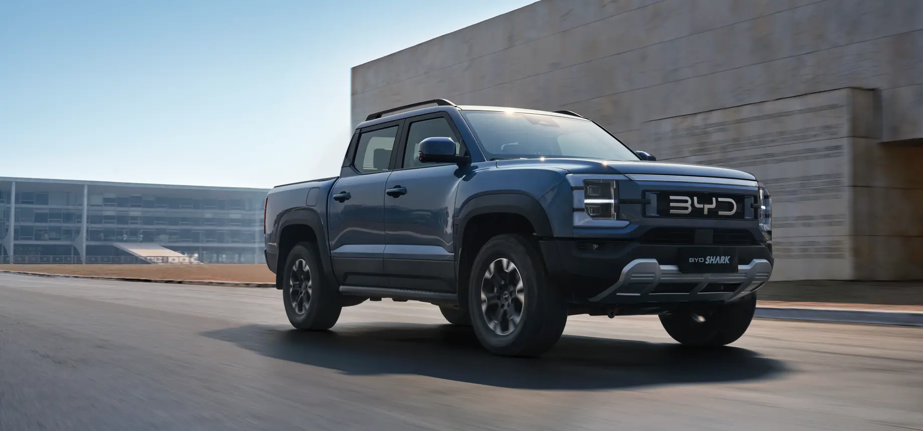 BYD SHARK: il primo pickup ibrido con Super Hybrid DMO arriva in Europa