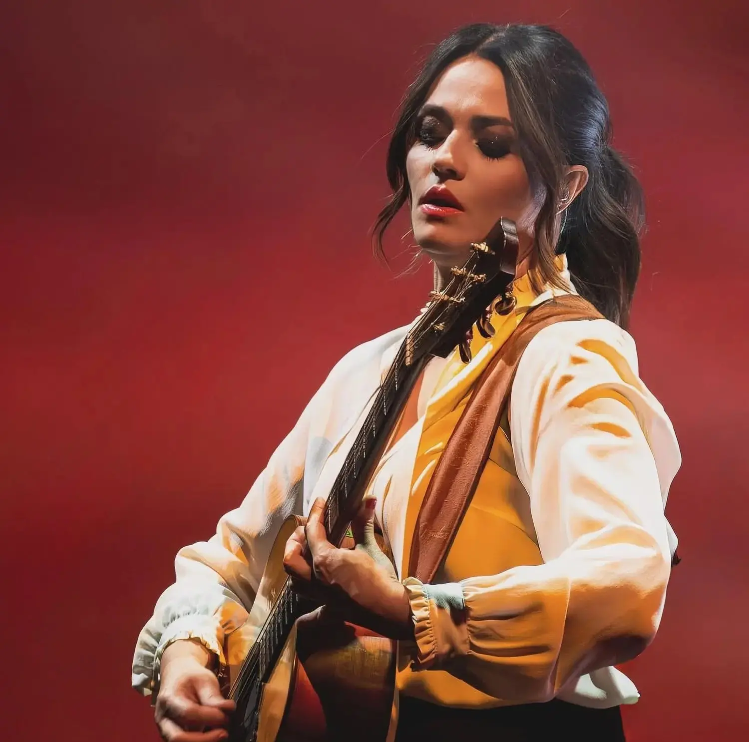 Carmen Consoli premiata ad Agerola: concerto esclusivo al Festival Sui Sentieri degli Dei