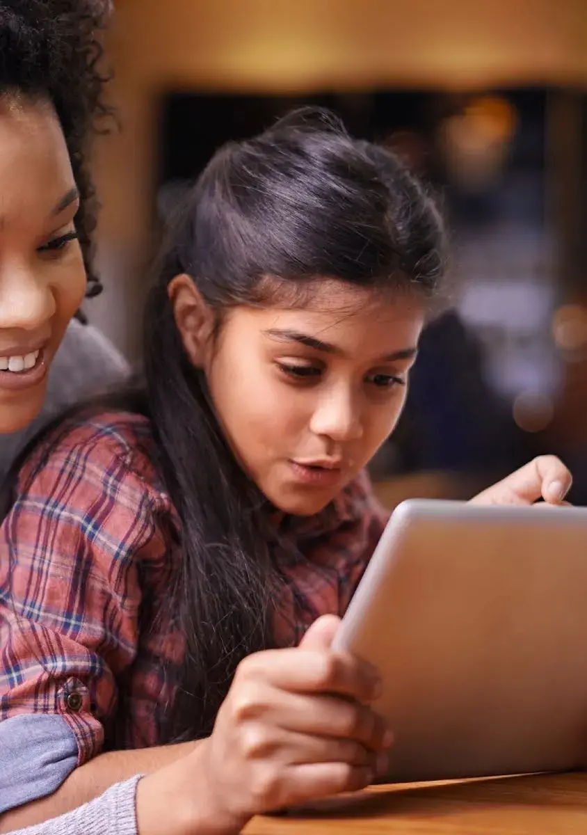 Google rafforza i controlli parentali su Android per un'estate digitale