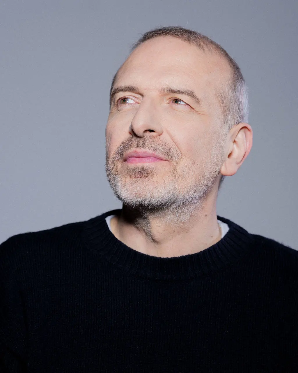 Pacifico porta sul palco la magia delle sue Collezioni 2000/2026