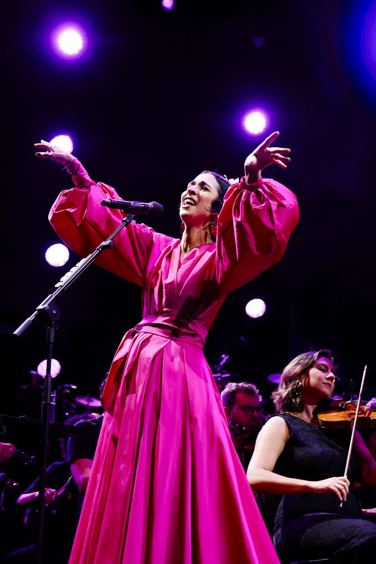 Marisa Monte porta il suo tour mondiale Phonica all'Auditorium di Roma