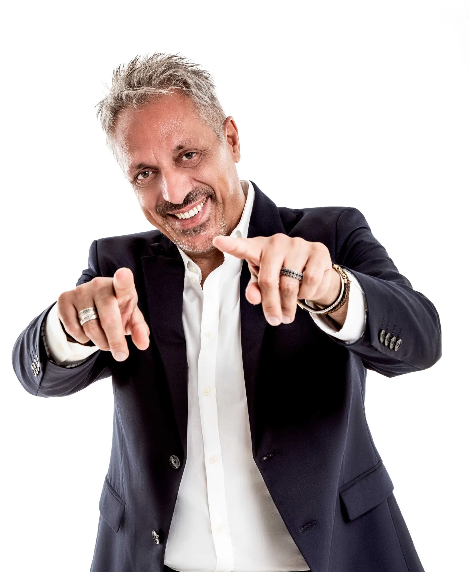 Max Pisu chiude la rassegna La Spezia Estate Festival con uno show di comicità