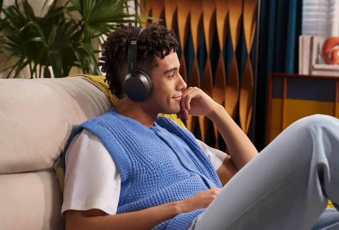 Xiaomi lancia in Italia le nuove REDMI Headphones Neo e REDMI Buds 8: autonomia e prestazioni audio al top