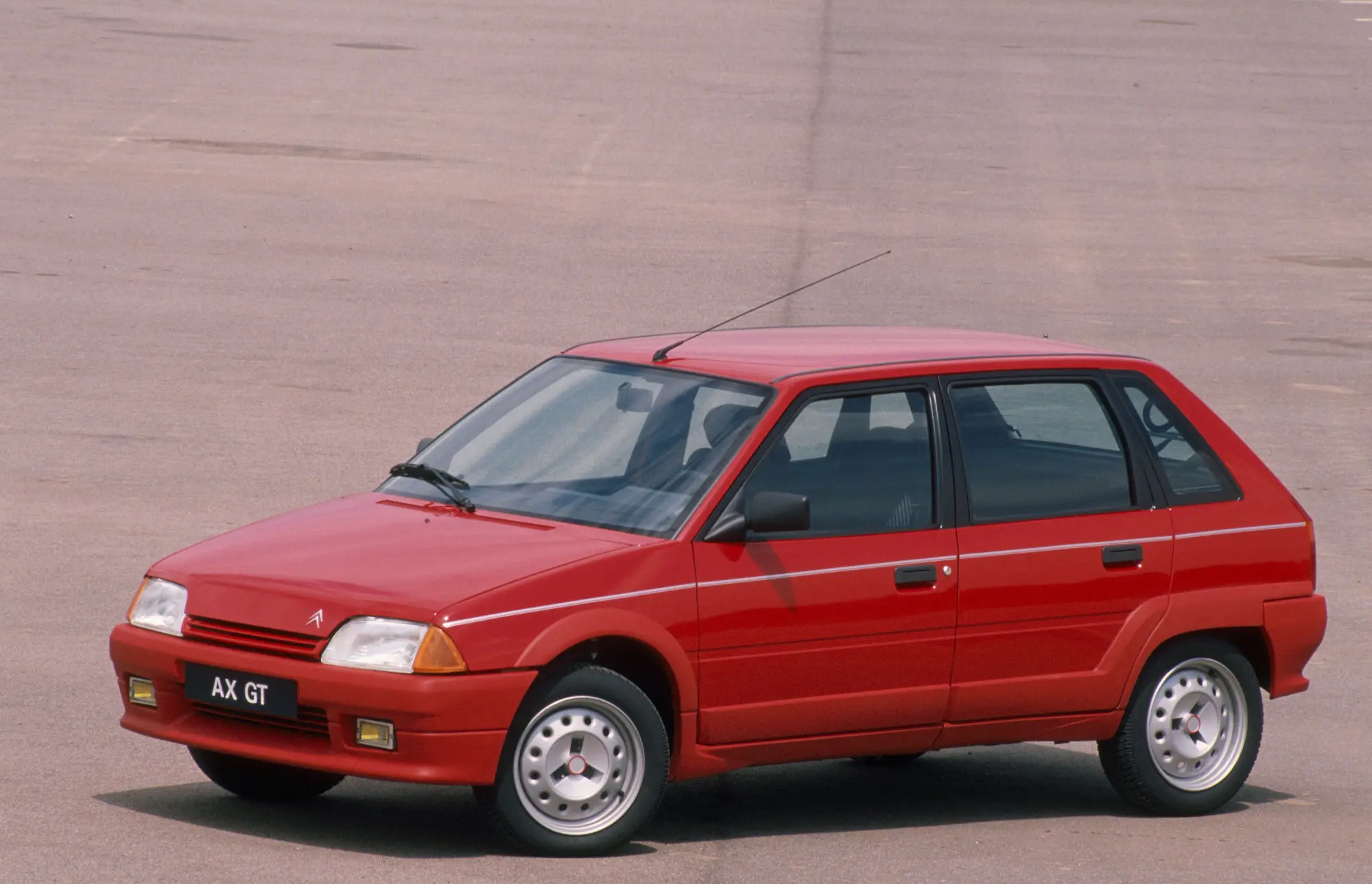 Citroën AX compie 40 anni: l'icona compatta che ha segnato il segmento B