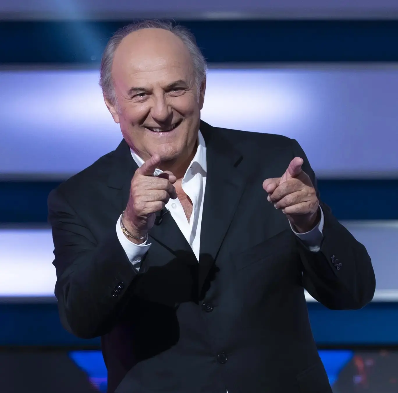 Gerry Scotti guida il secondo speciale de La Ruota dei Campioni e delle Stelle