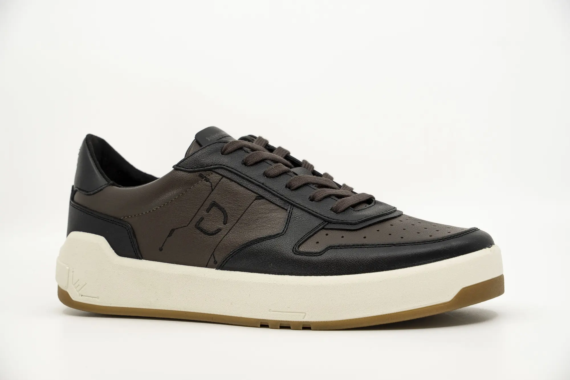 Grisport lancia tre nuove sneaker Devisal per l'autunno-inverno