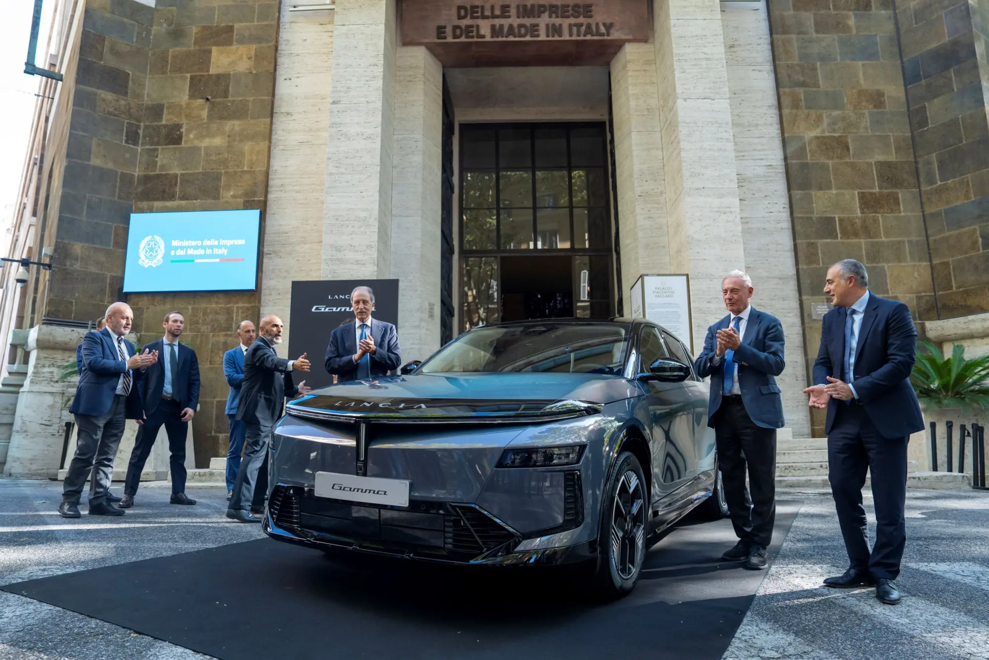 Nuova Lancia Gamma: presentata a Roma la rinascita italiana del marchio