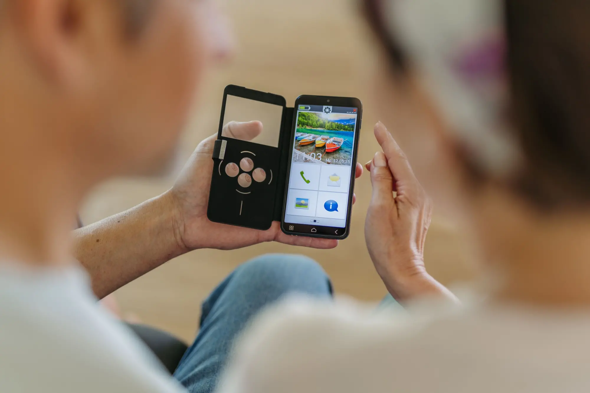 Festa dei Nonni 2026: quattro idee tech per renderli protagonisti ogni giorno