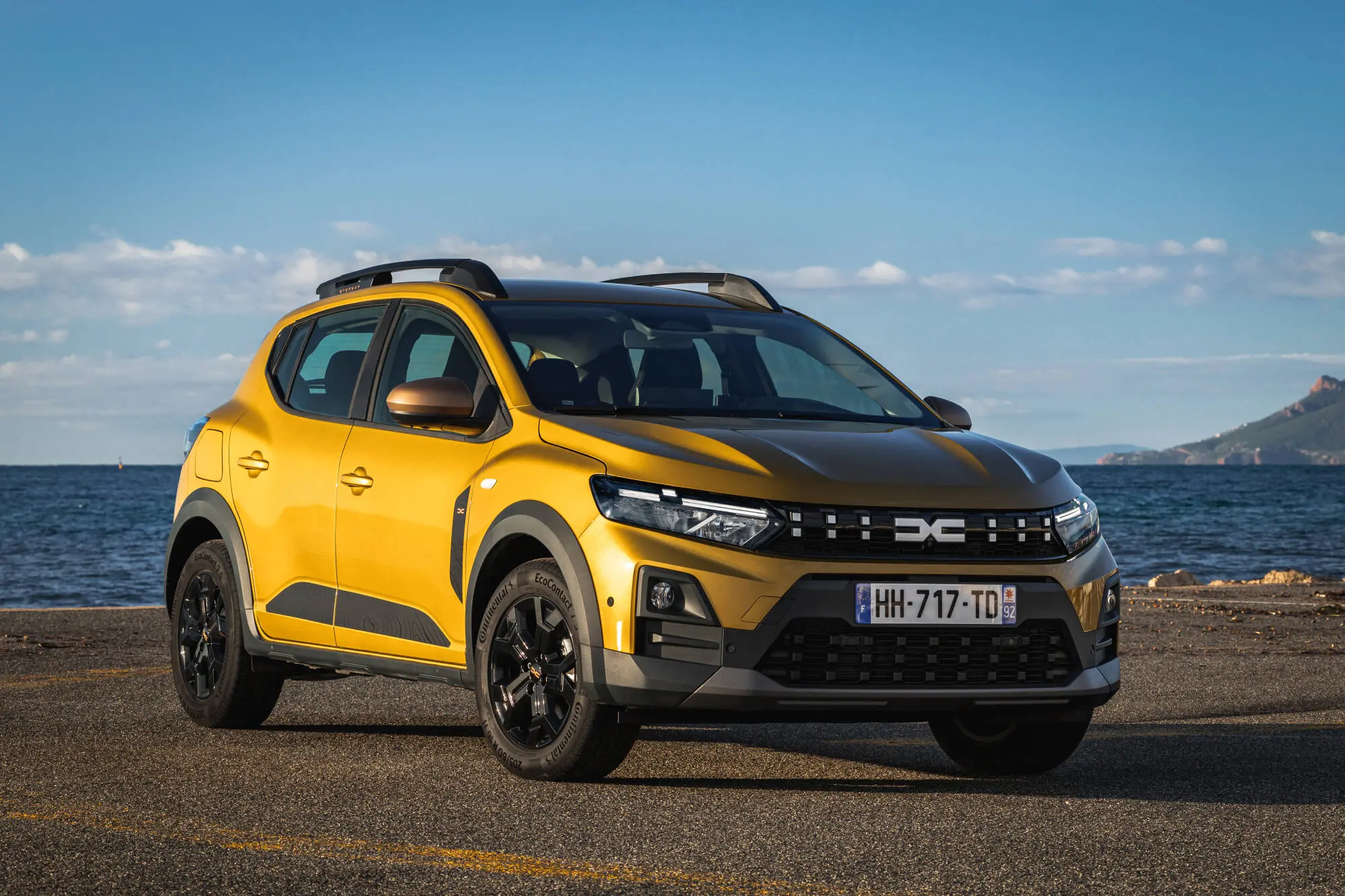 Dacia Sandero Stepway: debutta la versione Eco-G 120 Auto
