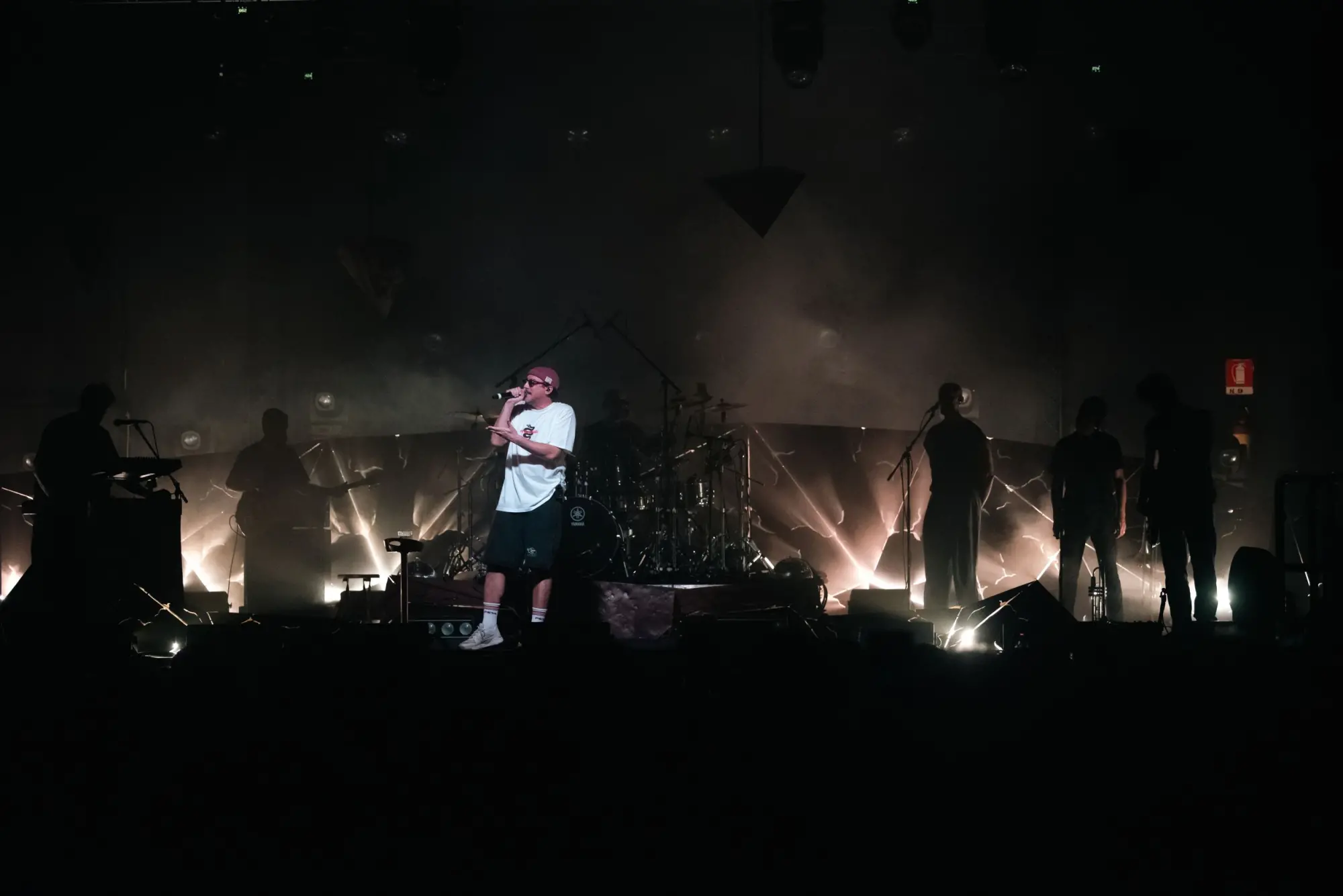 Willie Peyote dà il via al Club Tour 2026 con un sold out a Nonantola