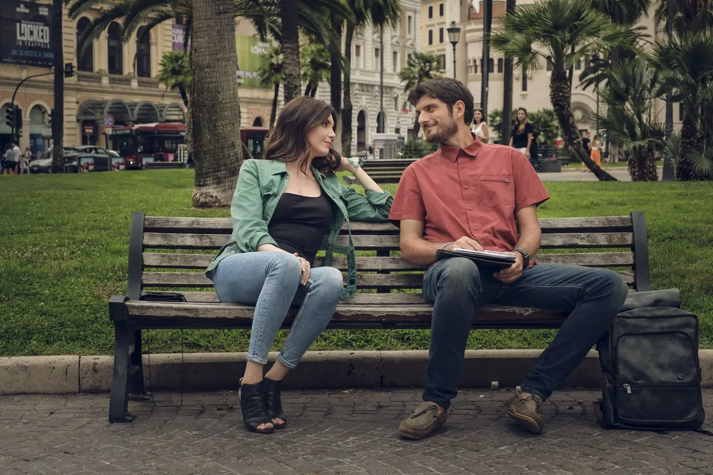 Innamorarsi e altre pessime idee: la commedia romantica di Simone Aleandri debutta su Sky