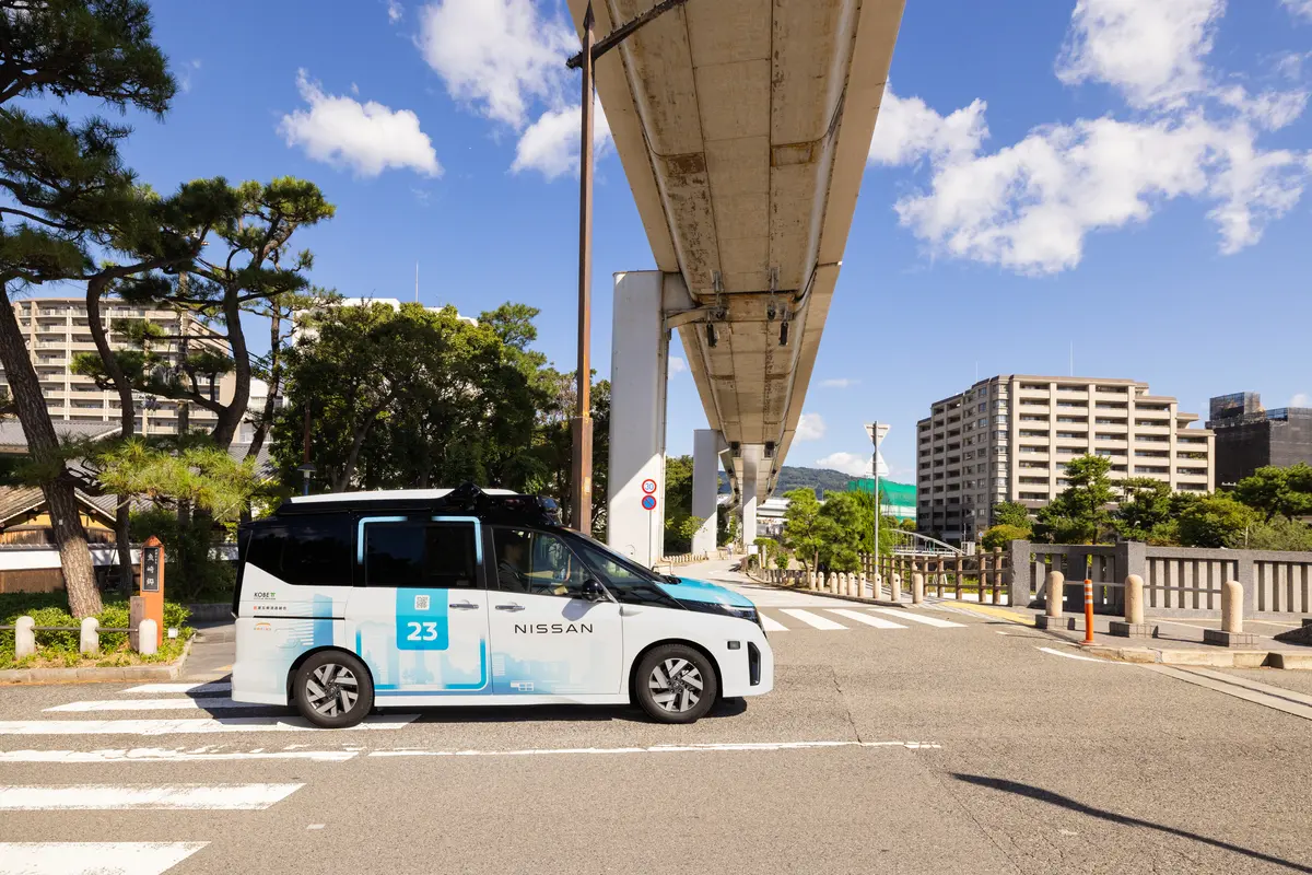 Nissan porta la mobilità autonoma a Kobe: al via il servizio pilota nel distretto del sake