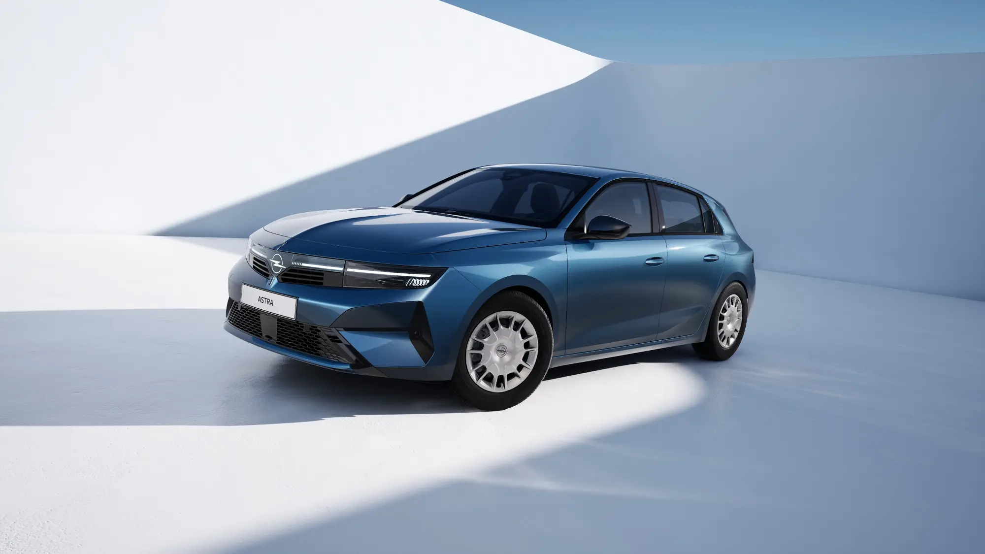Opel Astra Start: la compatta bestseller si rinnova con un allestimento più accessibile
