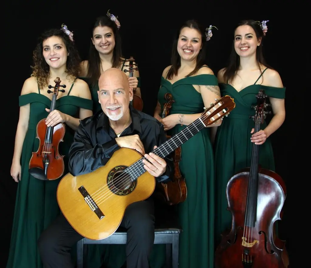 Roberto Fabbri celebra Lucio Battisti in concerto all'Auditorium di Roma