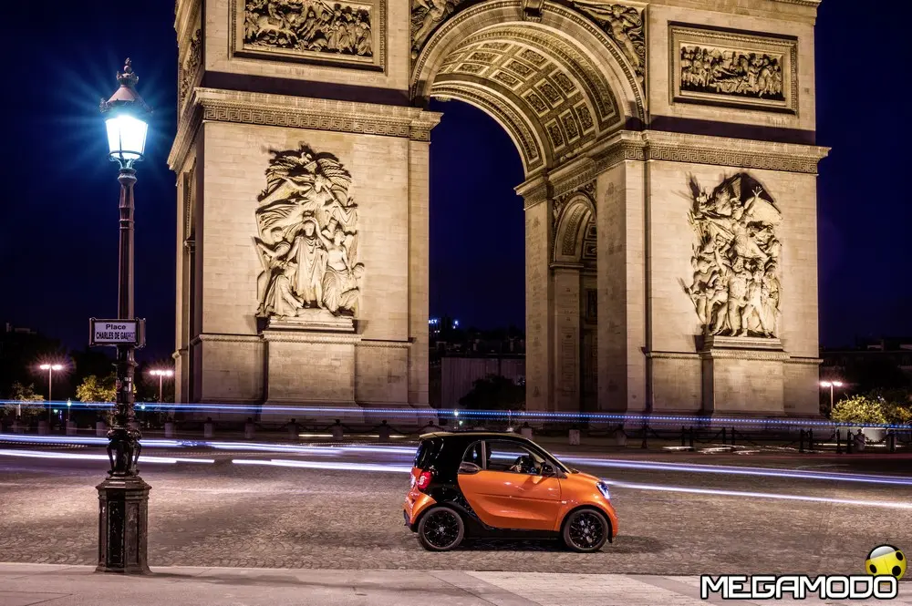 1000 Smart Al Salone Di Parigi 2014 La Nuova Generazione Forfour E Fortwo  2