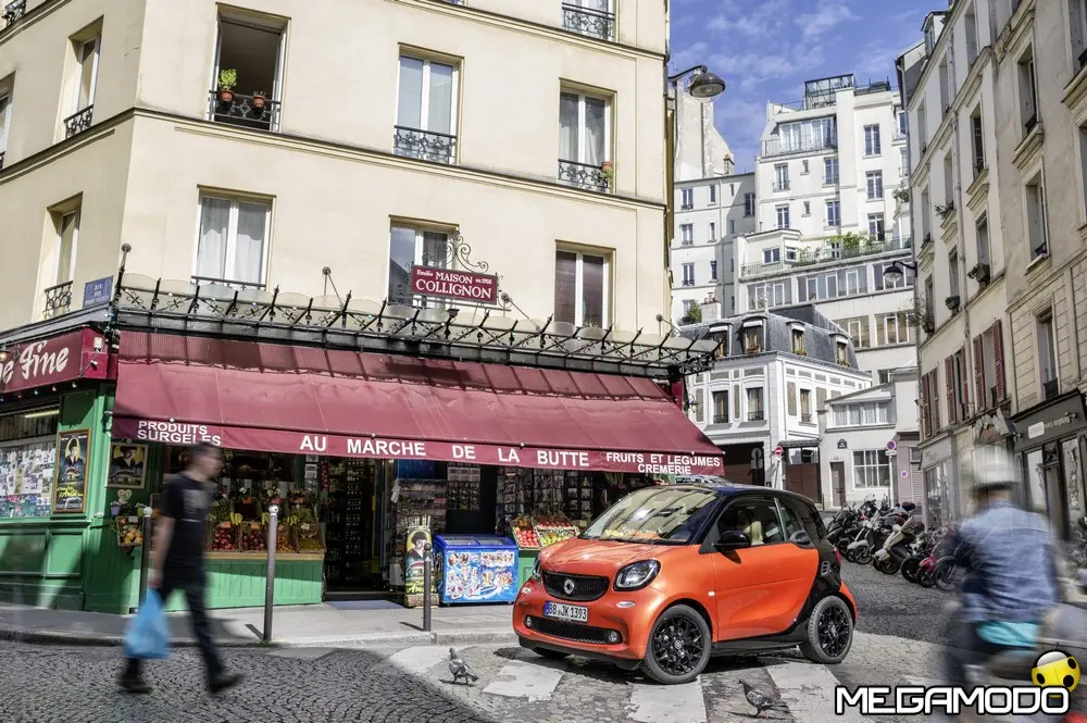 1000 Smart Al Salone Di Parigi 2014 La Nuova Generazione Forfour E Fortwo  5